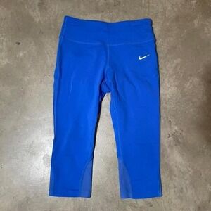 Bright blue Nike dri-fit capri leggings